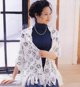 Cute white shawl easy crochet pattern