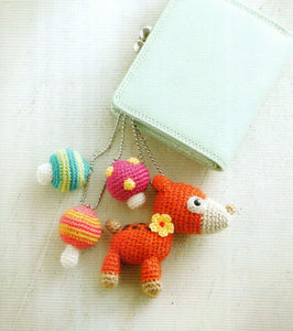 Cute crochet amigurumi deer pattern