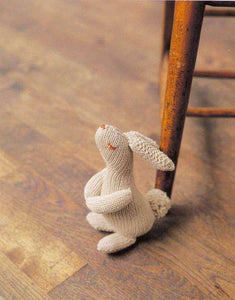 White rabbit cute knitting toy pattern