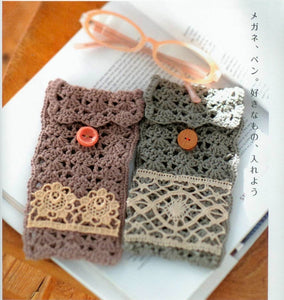 Cute crochet bag for smartphone