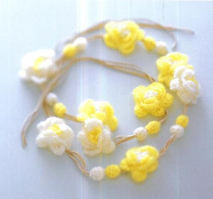 Yellow flower necklace crochet pattern