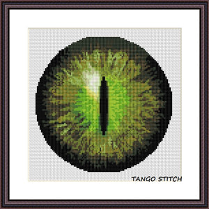 Cat's eye cross stitch pattern - Tango Stitch