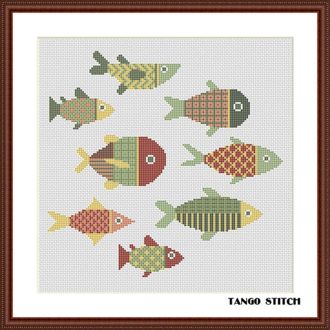 Simple fish cross stitch ornament hand embroidery - Tango Stitch